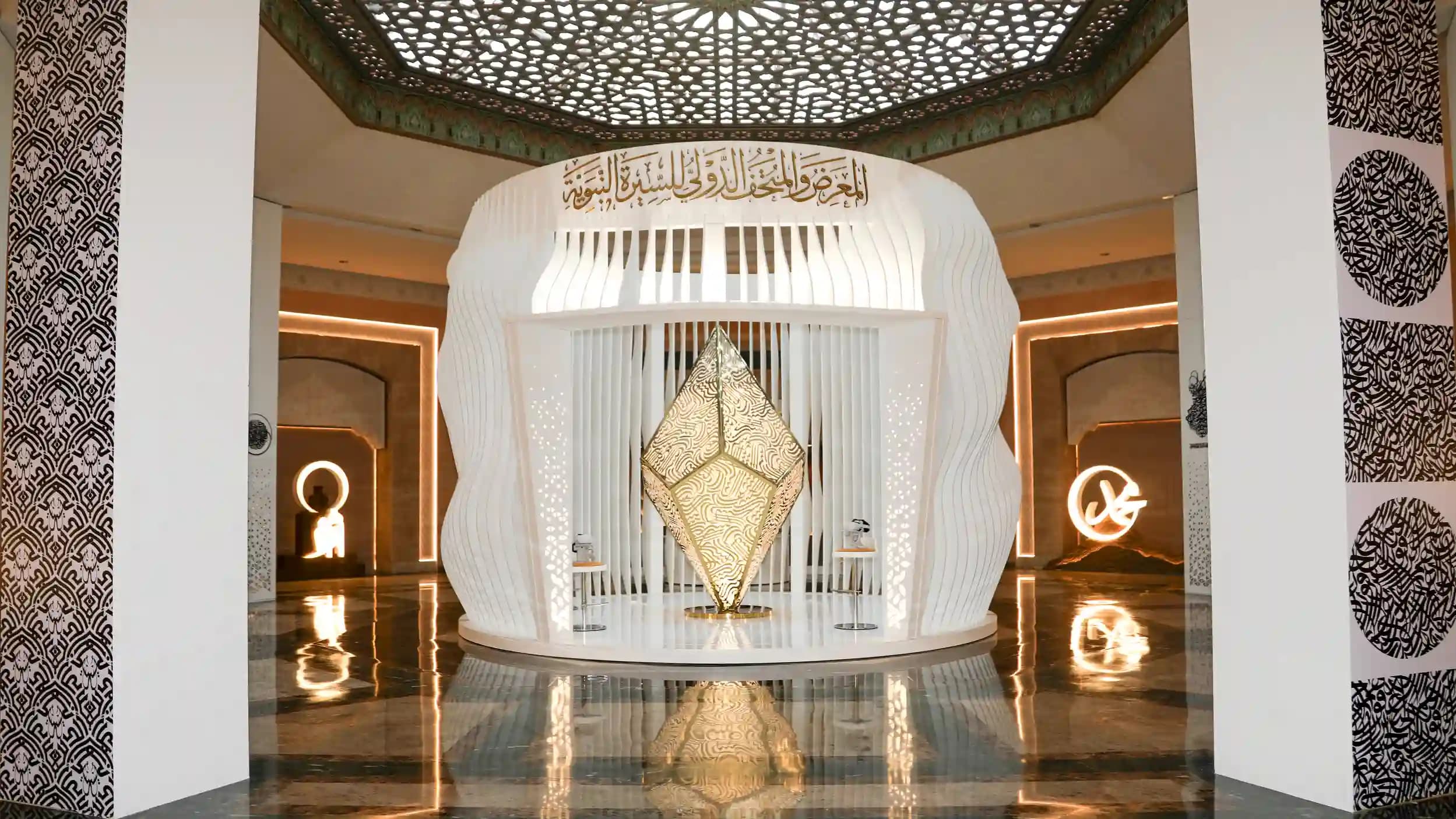 Hotel bintang 4 - transfer - tur wisata di Madinah