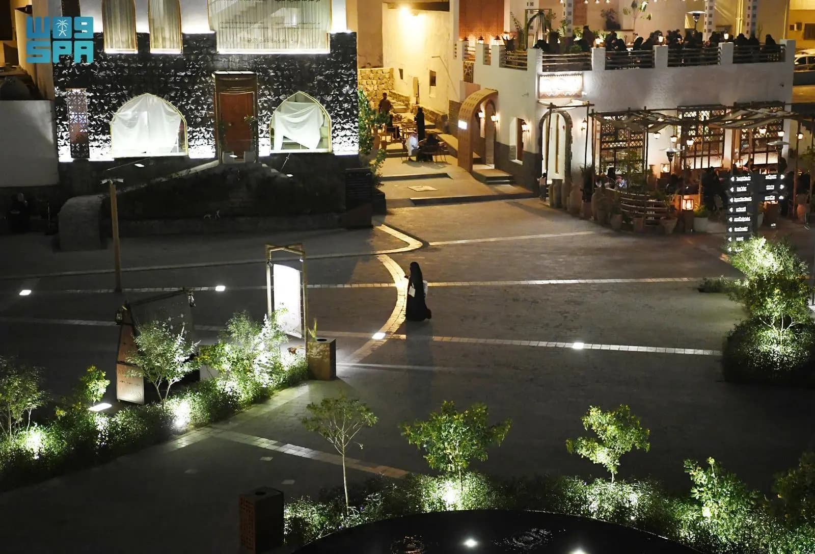 Hotel bintang 4 - transfer - tur wisata di Madinah